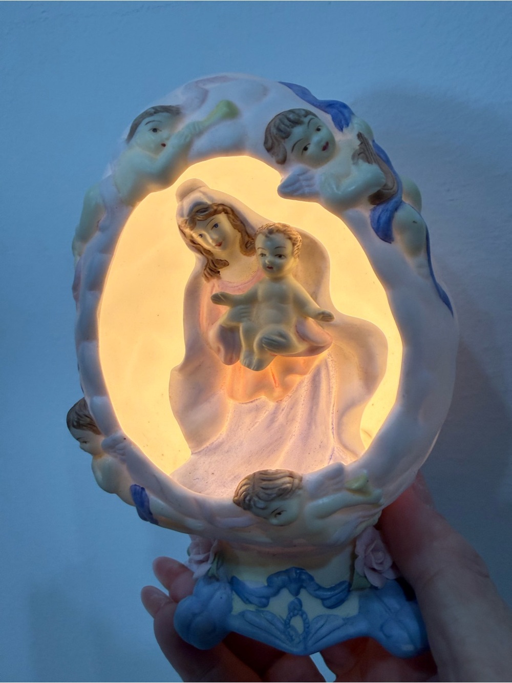 Vtg Madonna/Child Porcelain Night Lamp Mary Baby Jesus Cherubs Made For Avon
